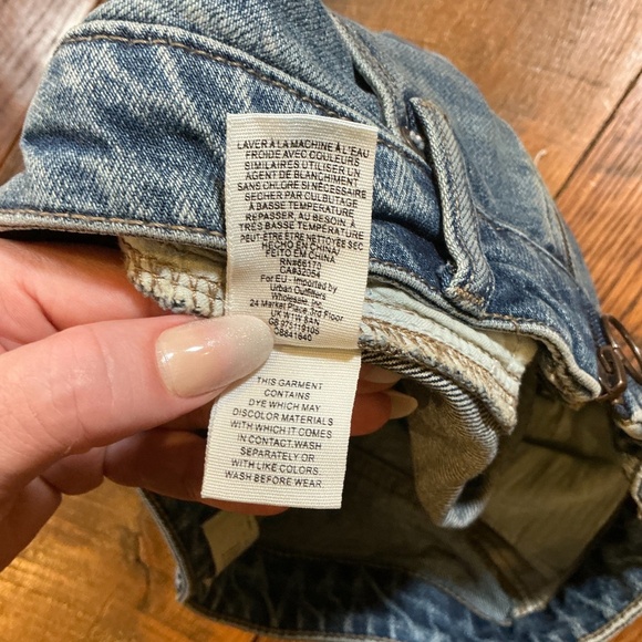 We The Free by Free People High Rise Denim Mini Skirt Zip Front Raw Hem Size 27 - Picture 6 of 7